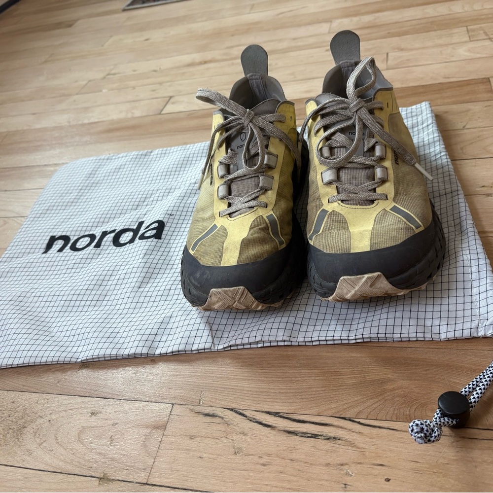 Women’s Used Norda 001 Lemon